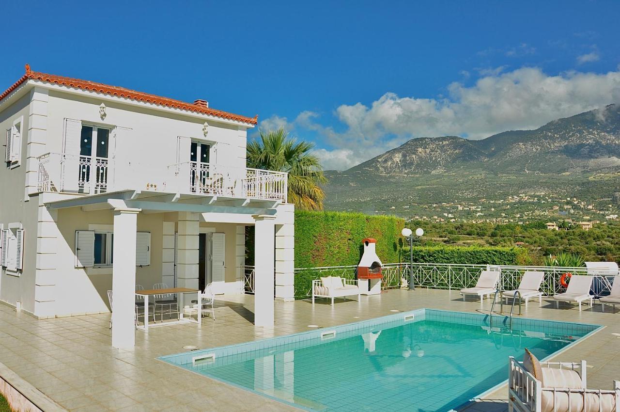 Seafront Villa Kefaloniaprivatevillas Trapezaki  Exteriör bild